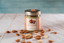 Laden Sie das Bild in den Galerie-Viewer, Crema di Mandorla