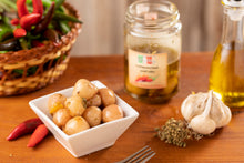 Laden Sie das Bild in den Galerie-Viewer, Lampascioni Piccanti (Scharfe Lampascioni")