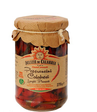 Laden Sie das Bild in den Galerie-Viewer, Peperoncini lunghi Piccanti 270 g